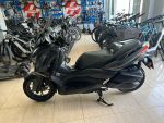 Yamaha XMAX 300